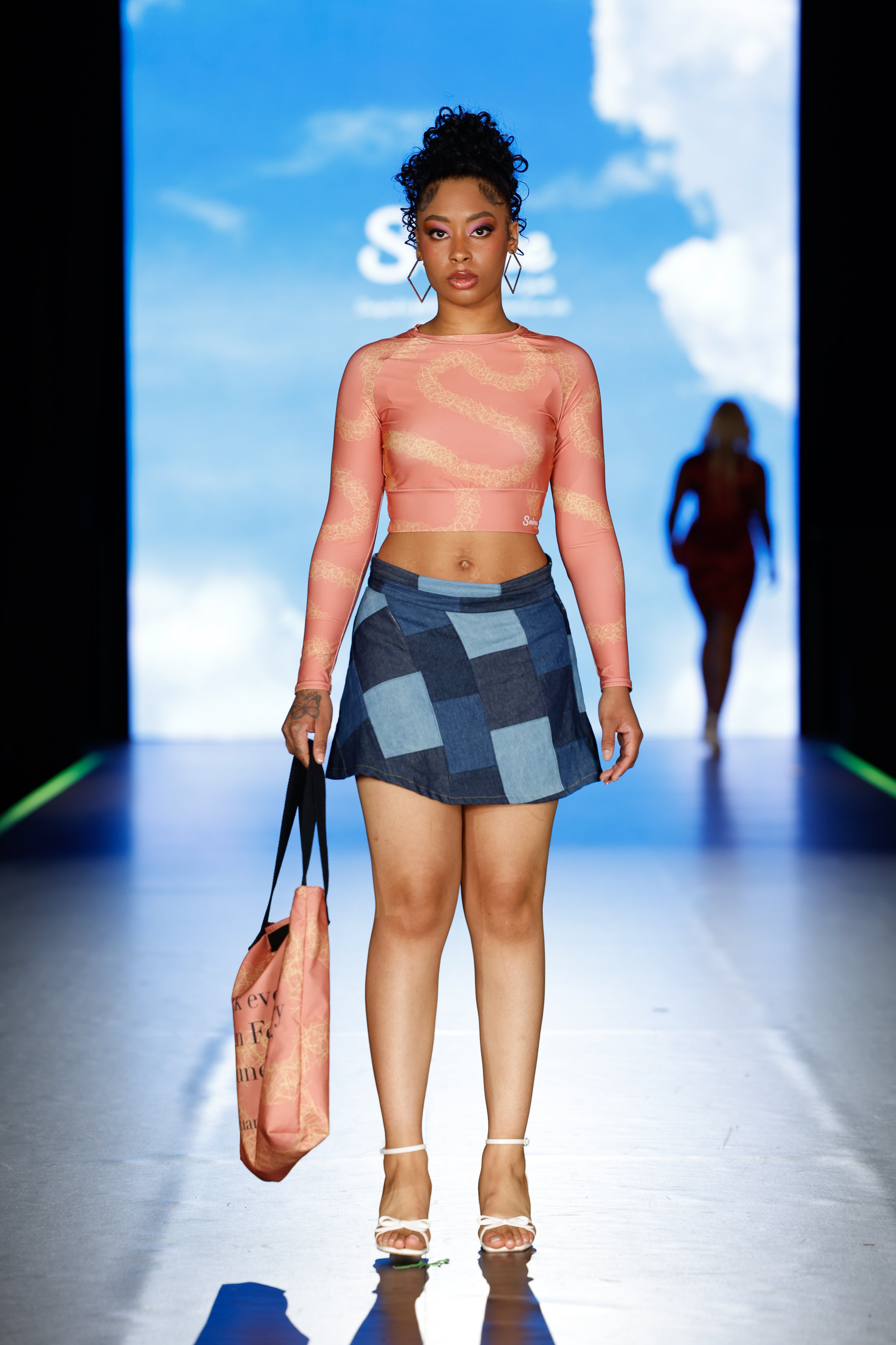 Nailah Long-Sleeve Crop Top