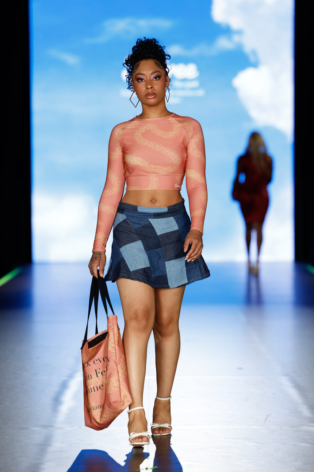 Nailah Long-Sleeve Crop Top